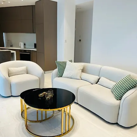 360 Luxury Living A