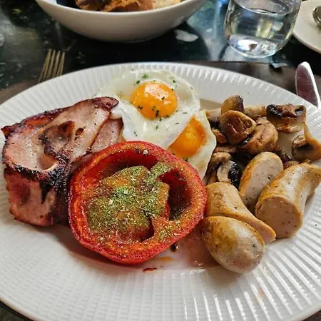 شقة 360 Luxury Living A *