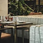 360 Luxury Living A *