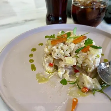 360 Luxury Living A *