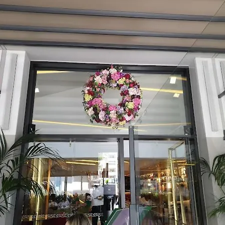 Lägenhet 360 Luxury Living A